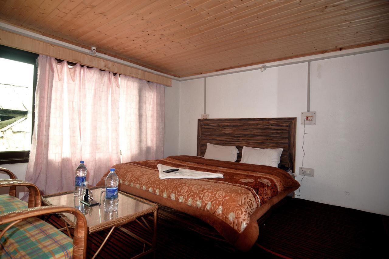 Hotel Kashmir House Pahalgām Exteriér fotografie
